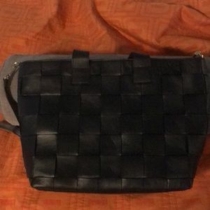 Anna Paola Basket Weave Pocket book